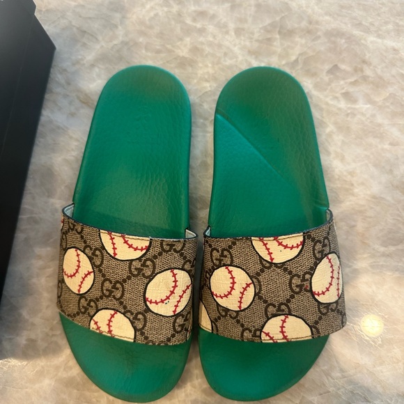RARE - Gucci baseball slides - Picture 8 of 8